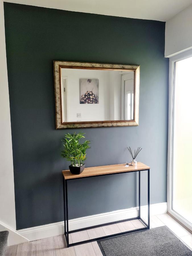 Contractor Accommodation Near Heathrow, Windsor Minutes From M4 Slough Exterior foto